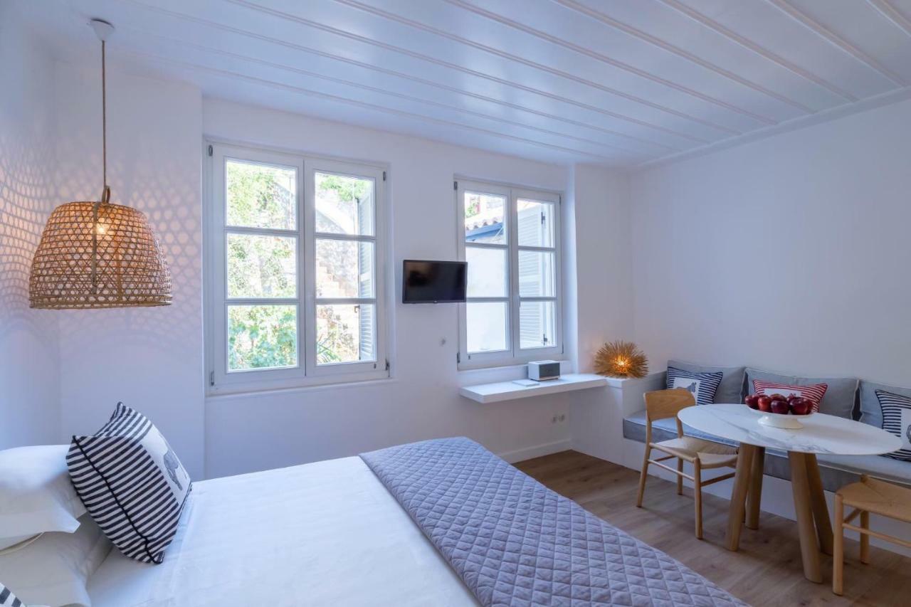 Upper Hydra Hotel Ngoại thất bức ảnh
